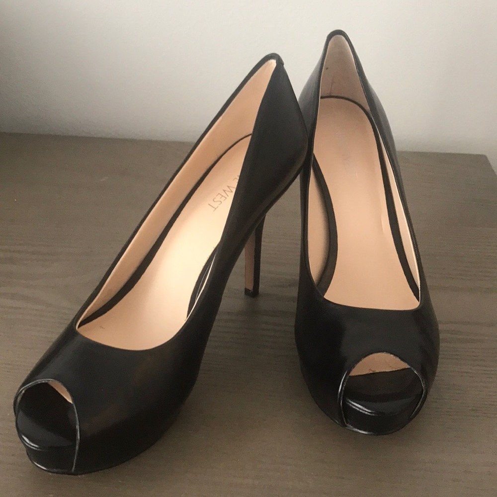 New! Nine West black leather peek-a-boo toe